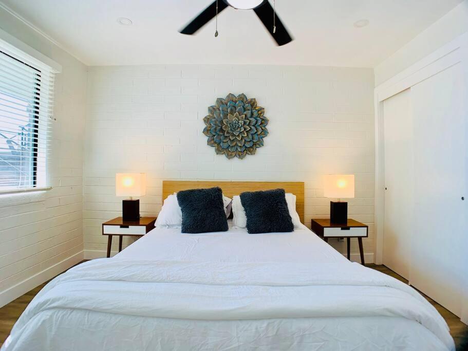 Primo Old Town Location W/ Heated Pool Scottsdale